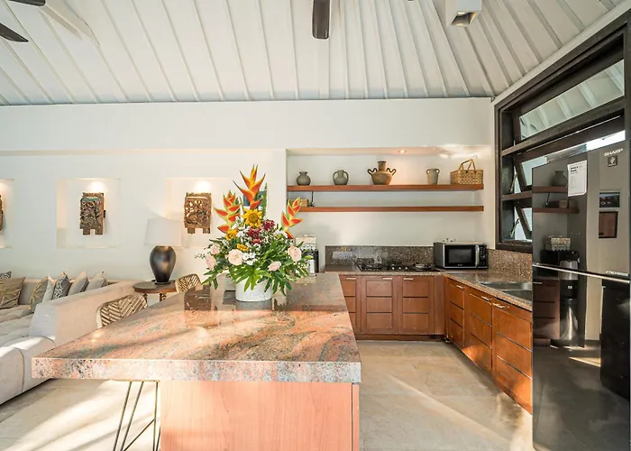 Coral Heaven 1 By Bali Solutions * Seminyak (Bali)
